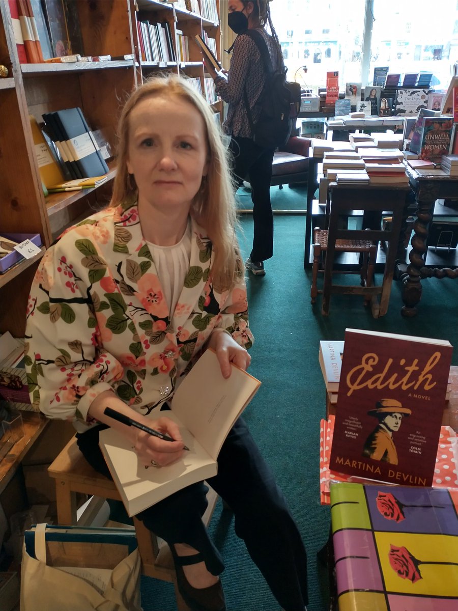 DevlinMartina's tweet photo. Took a moment to gloat at seeing #Edith in the window of @Winding_Stair. Then I snapped out of it and signed copies on sale there. @LilliputPress #SomervilleandRoss #IrishRM #HistoricalFiction https://t.co/Njv5Hgzblr