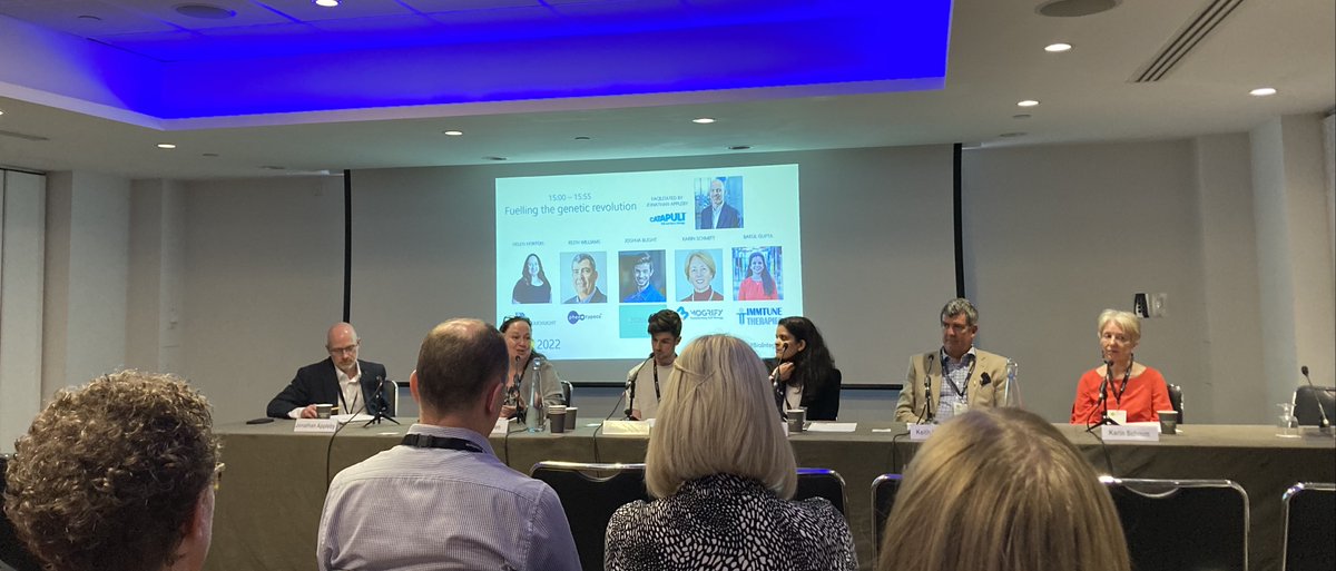 CGTCatapult's tweet photo. Jonathan Appleby, Chief Scientific Officer, is joined by a panel of experts at #BioIntegrates2022 for a discussion around "Fuelling the genetic medicine revolution", featuring:
-Helen Horton
-Keith Williams
-Joshua Blight
-Karin Schmitt
-Bakul Gupta
#GTCatapult #GeneticMedicine https://t.co/fmffjxwIIH
