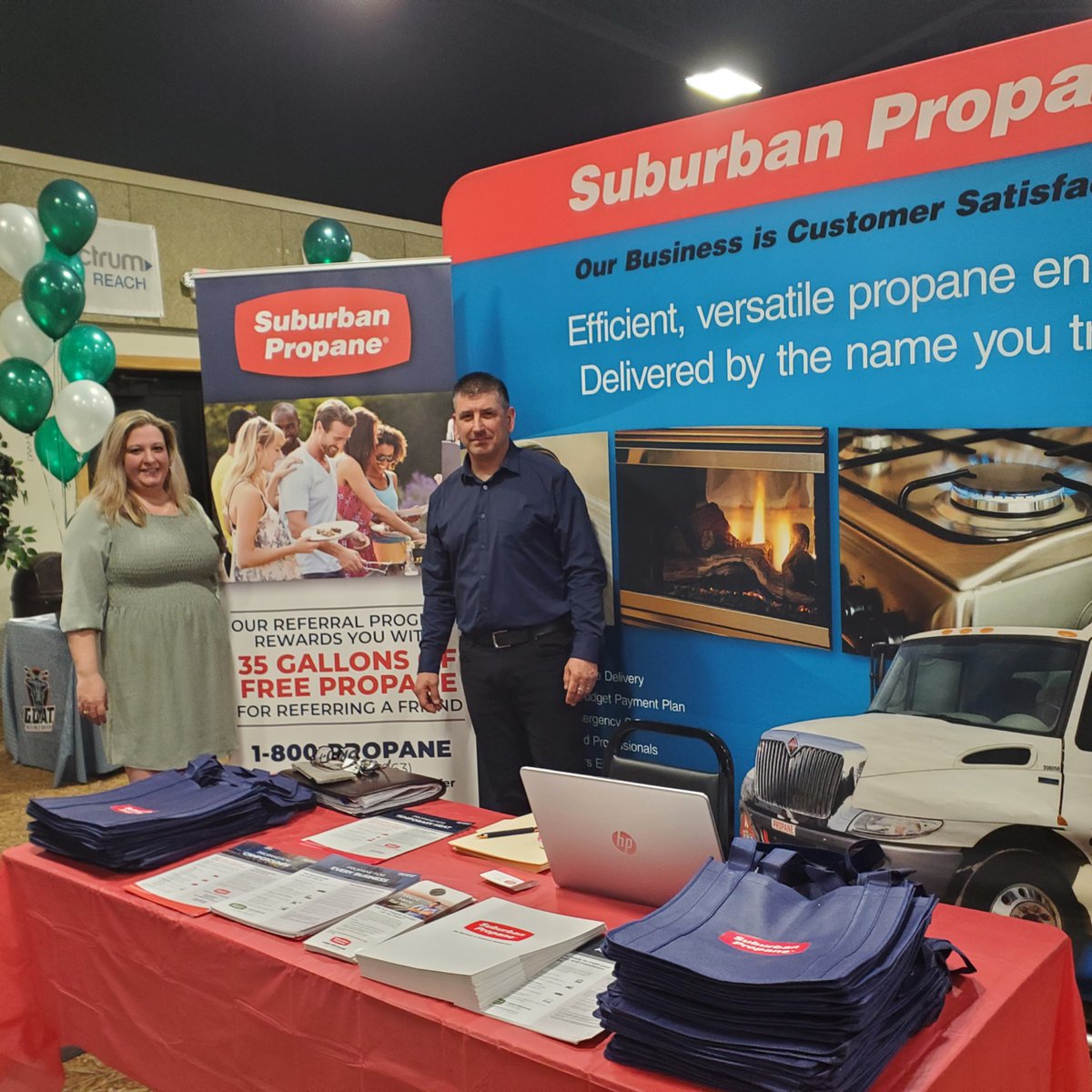SuburbanPropane's tweet photo. Linda B. and John B. manned our display booth at the Greater Olean Area Home Show in Olean, NY last month. If you stopped by, click the like button to let us know.
#olean #oleanny #homeshow #tradeshow #event #booth #homeowners #propane #propaneprovider #propaneneeds #community https://t.co/FXeJjUt3wl
