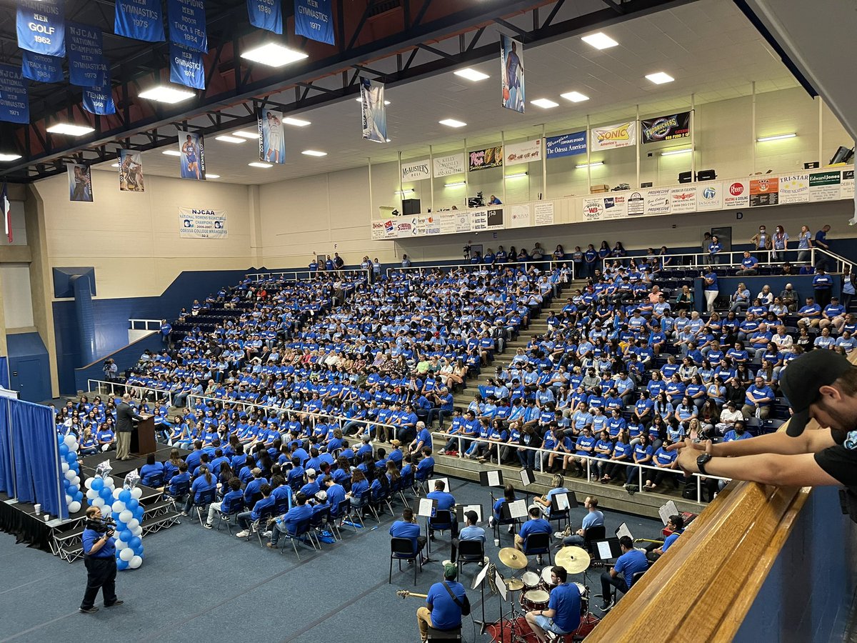 Timothy_L_Clark's tweet photo. College can be free in the Permian basin. Ask us how. #OdessaCollege #PromisesAreKept #OCPromise https://t.co/6lLaLnTKUX