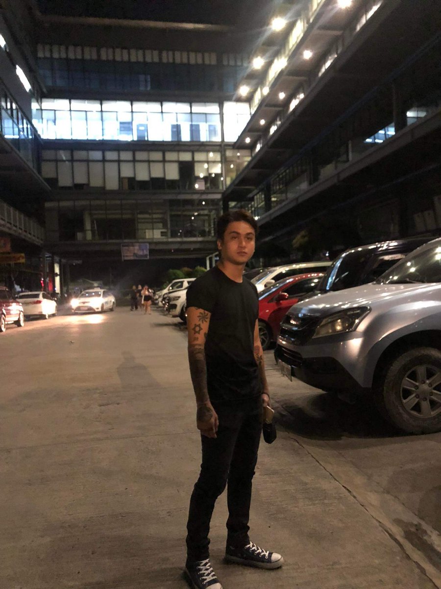 PalomoAlmer's tweet photo. Sup? https://t.co/bVztvqn6zk