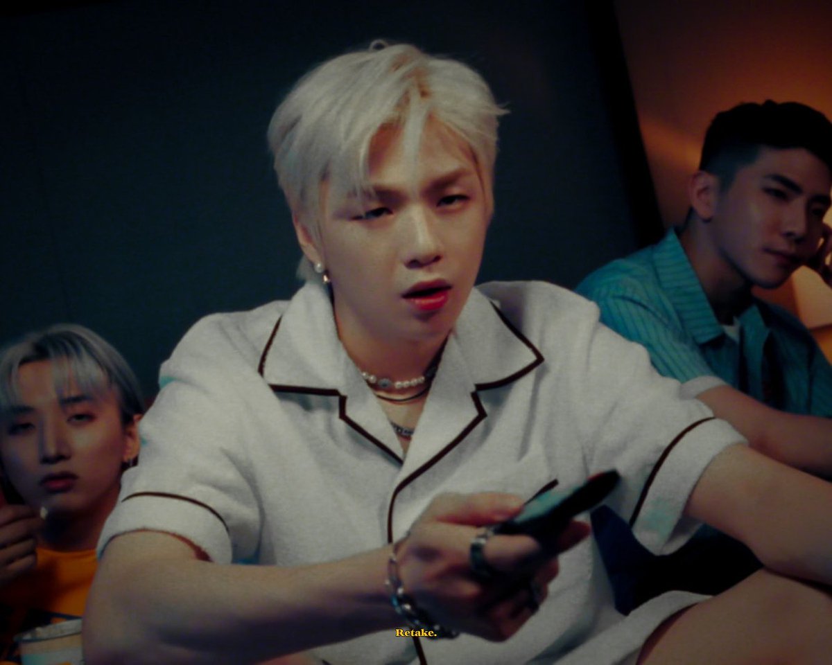 1210Retake's tweet photo. 𝐇𝐨𝐰 𝐖𝐞 𝐋𝐢𝐯𝐞 (𝐅𝐞𝐚𝐭. 𝐬𝐨𝐤𝐨𝐝𝐨𝐦𝐨) 𝐓𝐫𝐚𝐜𝐤 𝐕𝐢𝐝𝐞𝐨

#강다니엘 #KANGDANIEL #TheStory https://t.co/49m1k985c3