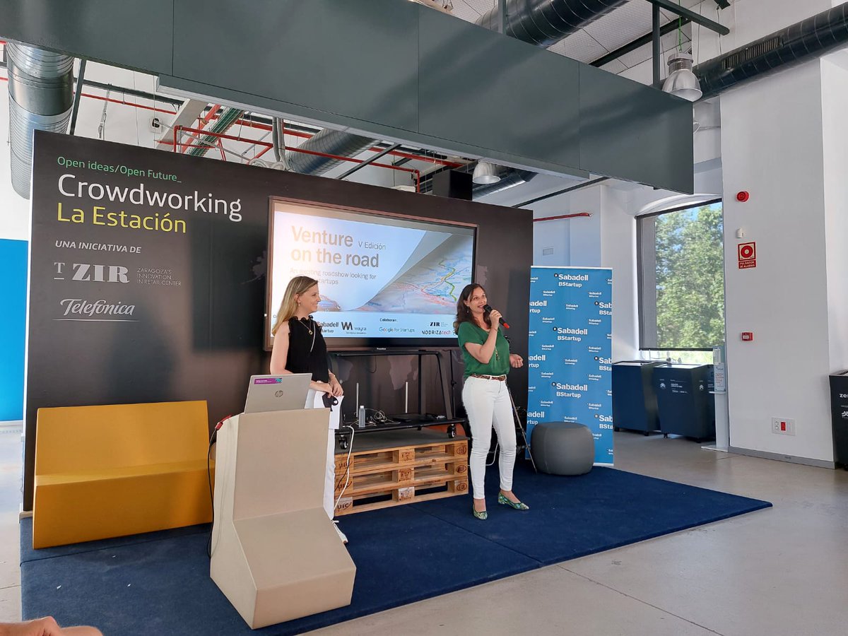 ¡Arrancamos! 🚀 #Zaragoza se ha llenado de talento emprendedor con #VentureOnTheRoad.

Dan la bienvenida <a href="/ElenaGarDguez/">Elena García</a> y <a href="/Trriz/">Beatriz</a> al roadshow de <a href="/seedrocket/">SeedRocket</a> , @WayraES y <a href="/BStartup/">BStartup</a>  con el apoyo de <a href="/GoogleStartupES/">Google for Startups - Spain</a>, <a href="/Grupo_init/">Grupo Init</a>, <a href="/TZIR/">tzir</a>, <a href="/CIEMZaragoza/">CIEMZaragoza</a> y <a href="/NODRIZA_tech/">NODRIZA tech</a>.