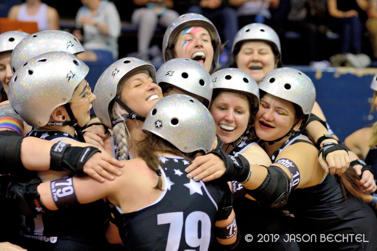 🛼 Cincinnati Rollergirls tweet media