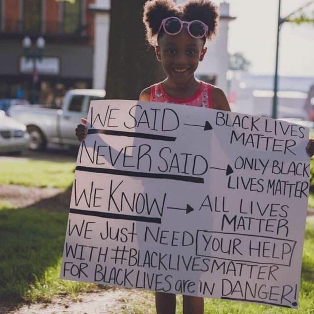 MattParrino's tweet image. If you’re still saying All Lives Matter, or listening to those who do, wake up. When are we going to choose to save lives? We’re still living in a pandemic that’s plagued this country for centuries. Choose love. #EndRacism 

BLACK LIVES MATTER