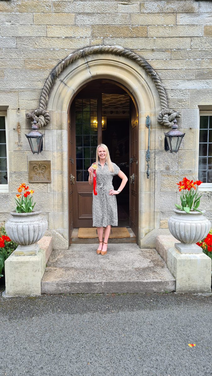 We were delighted to welcome Vicky Wright to Glenapp Castle at the weekend - Vicky won gold as part of Team GB women’s curling team in Beijing and is from Stranraer - it was lovely to meet you Vicky ❤️