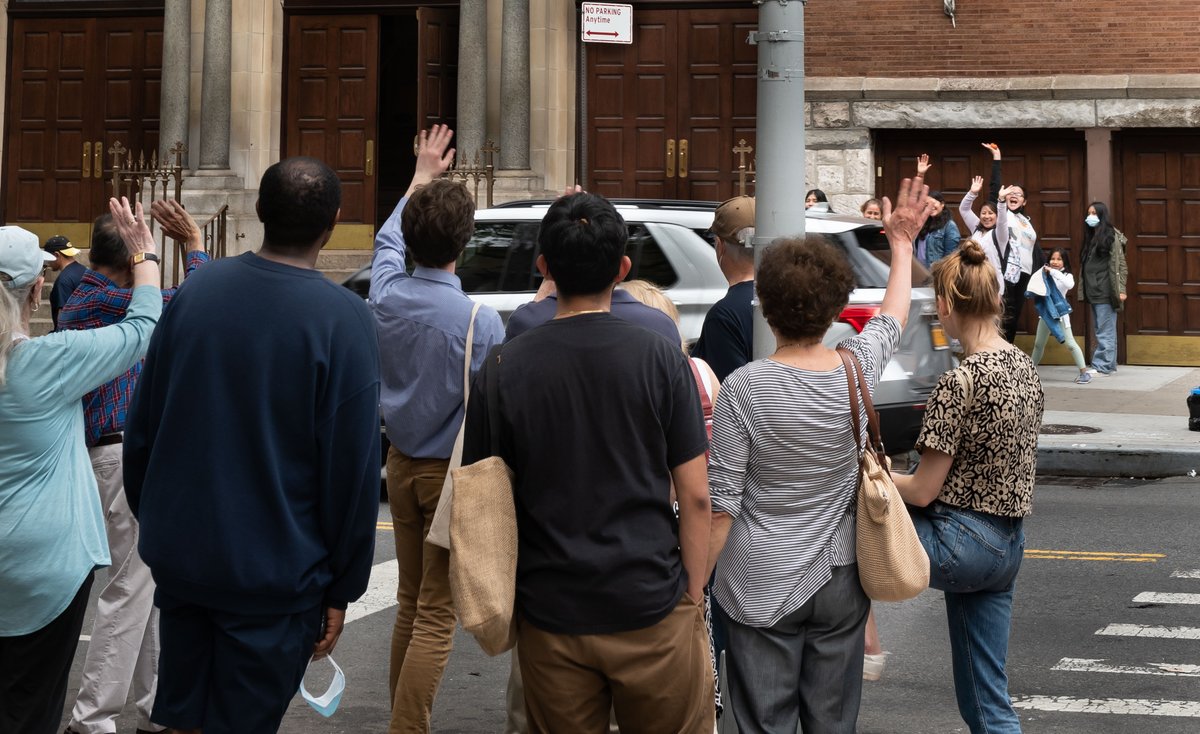 CRCfordham's tweet photo. Huge thanks to everyone who joined us this past Saturday for Urban Religion. 2021-2022 Duffy Fellow &amp; @FordhamNYC '23 @benedict_reilly introduced us to the religious histories &amp; landscapes of a few Bronx neighborhoods near the Rose Hill campus. https://t.co/CTozMw0LeZ