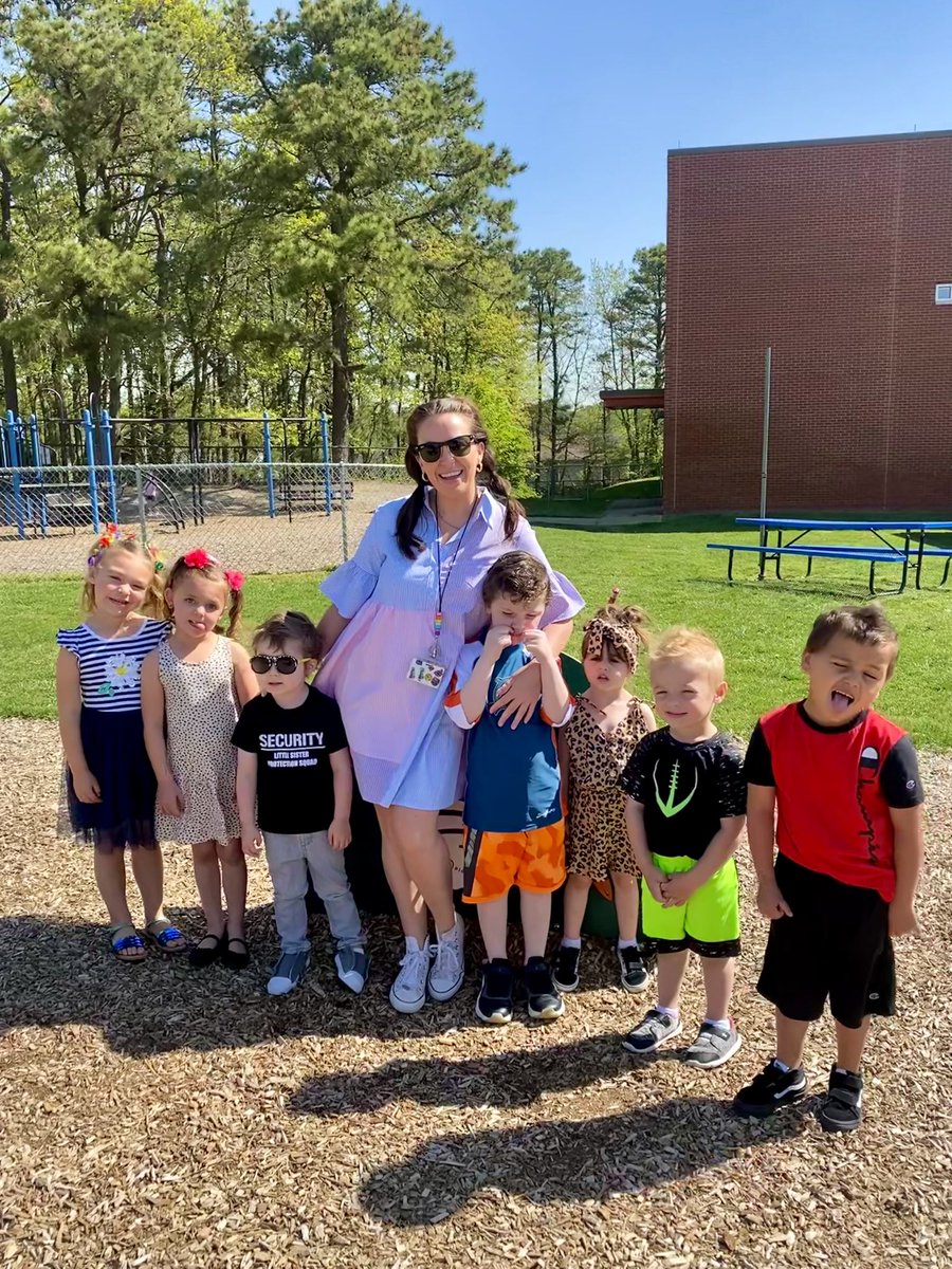 Crazy hair day with our mini crazies!! 🤪 loving the ABC countdown! 🤩🙌🏻 #barnegatinspires #prek 🤗