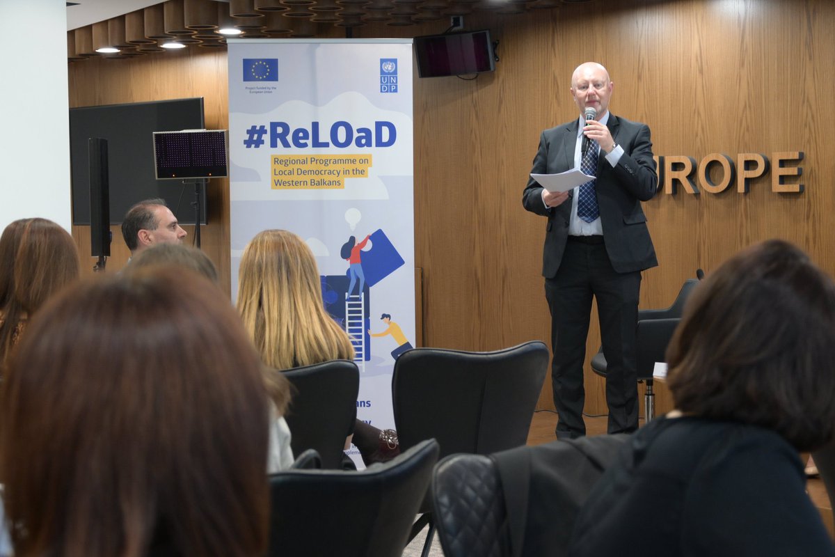 Monica Merino tweet media