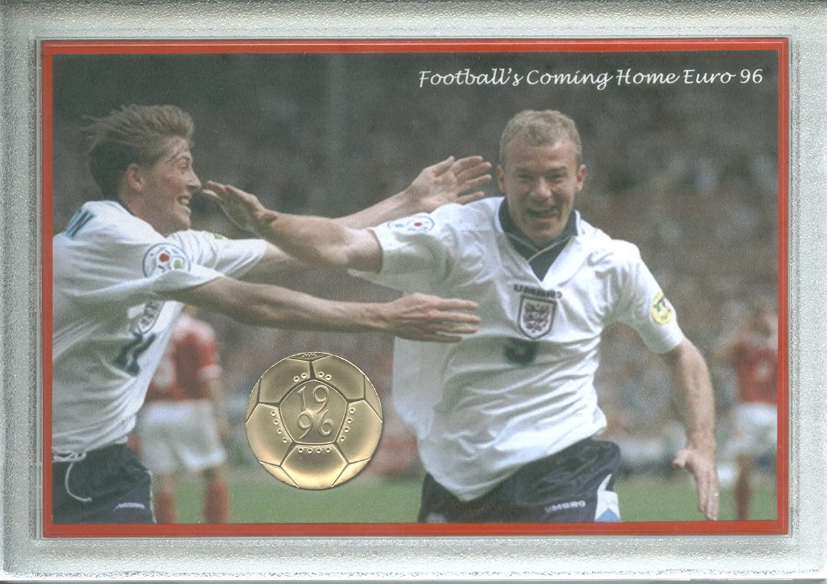 17th May 1992:
England drew 1-1 with Brazil in an International friendly match at Wembley, David Platt scored #ENG's goal, on this day 30 years ago.

Ideal Birthday / Fathers Day Gift Idea for a #ThreeLions Football Fan #HUNENG #GERENG #ENGITA #ENGHUN

👉 ow.ly/tgw750Hn0aF