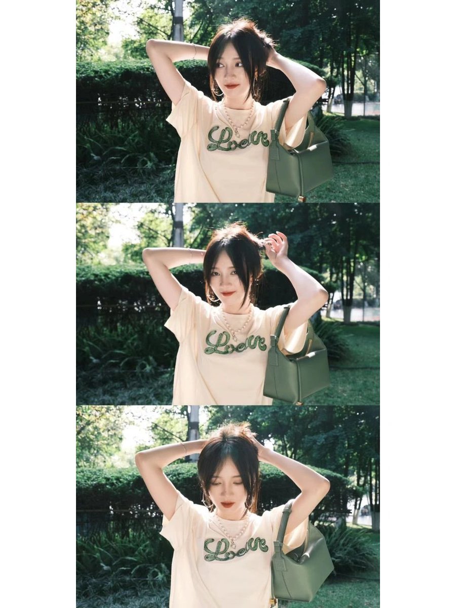 JIAsMoment's tweet photo. 2022/05/17, photo about #MengJia from #Loewe and JIA on Xiaohongshu.
.
#孟佳 
#ChineseSinger 
#MengJiaUpdates 
#cpop https://t.co/8Cj8Yvlg6J