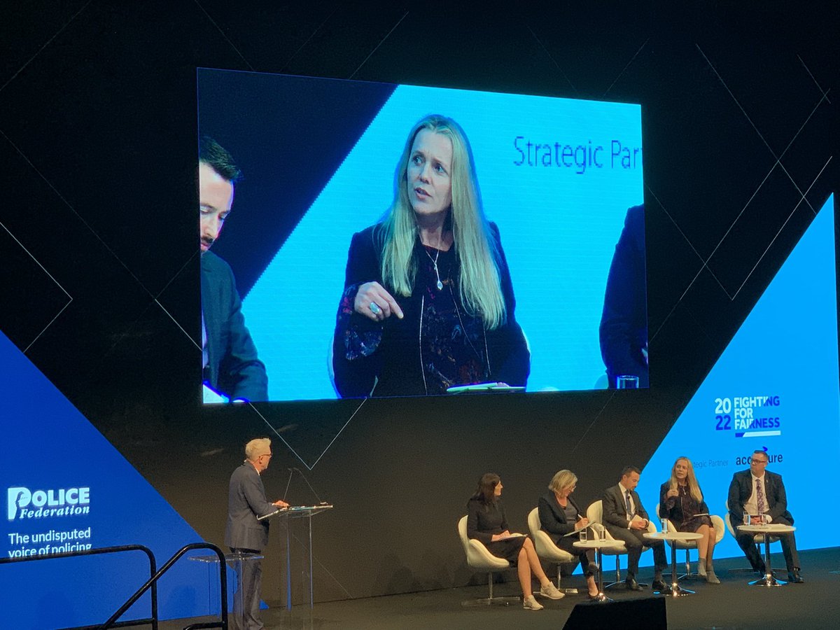 jemtyson's tweet photo. @SarahC2612 explains the importance of retention and highlights the need to understand why police officers are voluntarily resigning from the police service - the focus of our ongoing national research project #PFEW22 https://t.co/ebuVli3crw
