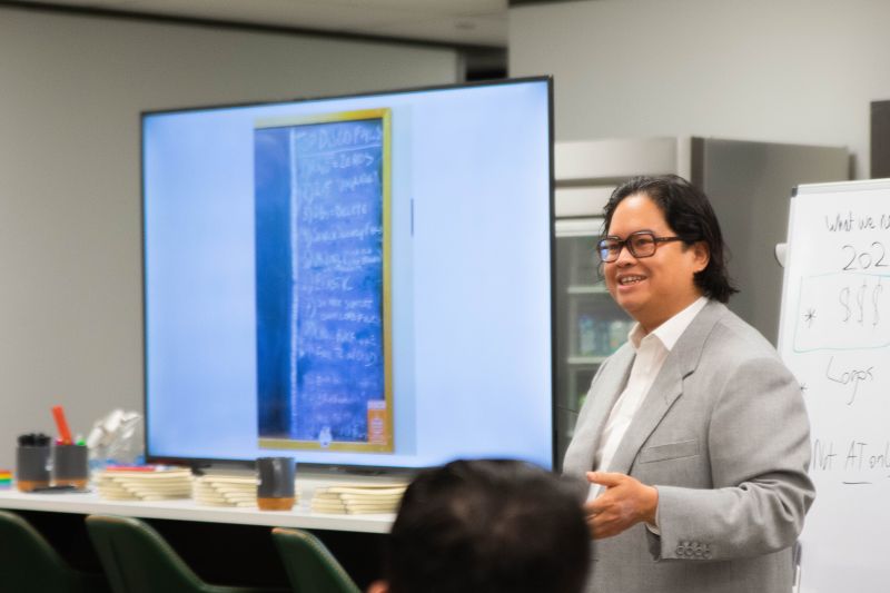 LitLingo tweet media