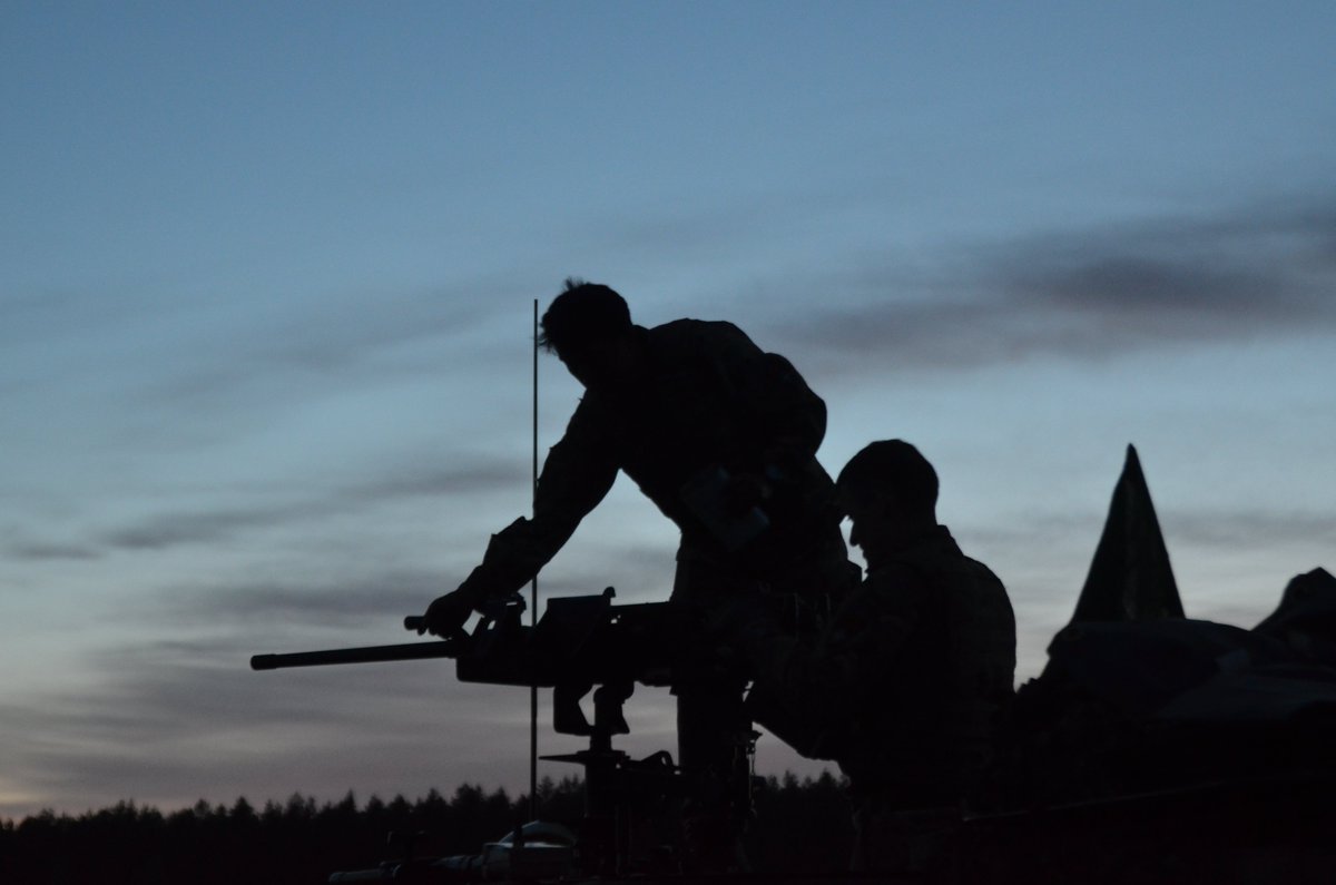 ArmdCavRDG's tweet photo. Own the night:

The Black Dragoon Troop have been conducting mounted night ranges in preparation for future @BG_Poland_eFP exercises.

@RoyalArmdCorps 
@TheIronFist 
@3rdUKDivision 

#northernireland #yorkshire #quisseparabit #britisharmy #strongertogeather https://t.co/1okN8ms9dC