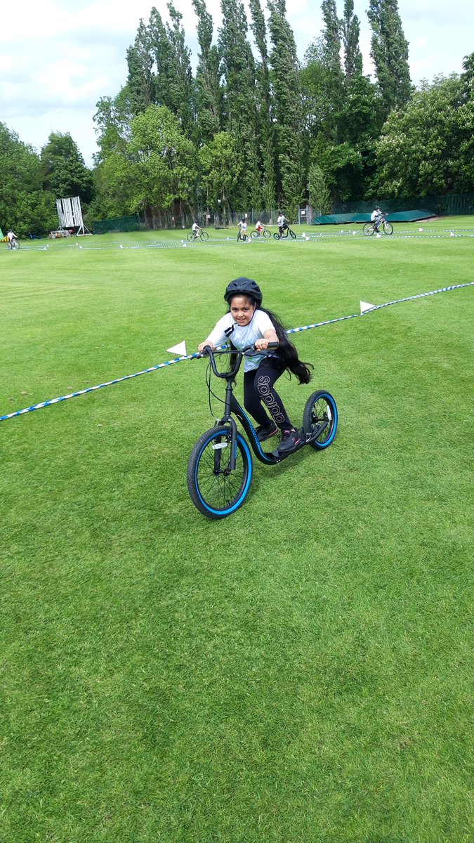LapageSport's tweet photo. Some of our @LapagePrimary year 5 children have had a fantastic time at the @brownleefdn mini triathlon today. Well done to all of our children and thank you to all involved.
#workingtogetherweachieve https://t.co/pOGy8ack4z
