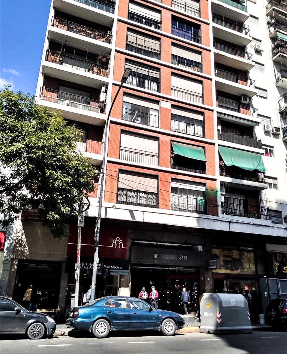 rapisardaprop's tweet photo. 🐴 Caballito.
4️⃣ Ambientes. 
🔵 Dependencia de servicio con baño.
💪🏻 Mas de 130m2.
✅ Amplitud de ambientes.
✨ Calidad constructiva.
📍 Ubicación sobre Primera Junta.
🚙 Av. Rivadavia al 5300. https://t.co/HKRmRza273