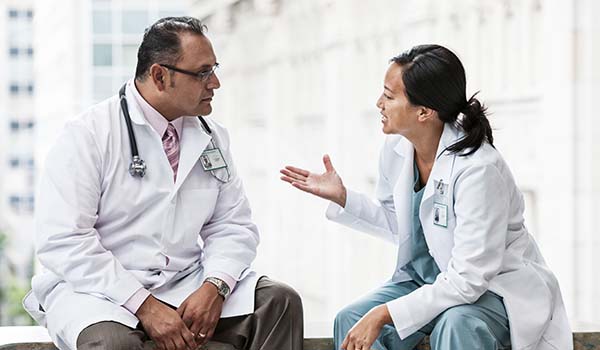 How can we better coordinate care for our patients with #lupusnephritis? A #rheumatologist &amp; #nephrologist are here to share their perspectives: bit.ly/3Pvshg2 #RheumTwitter #Rheumatology