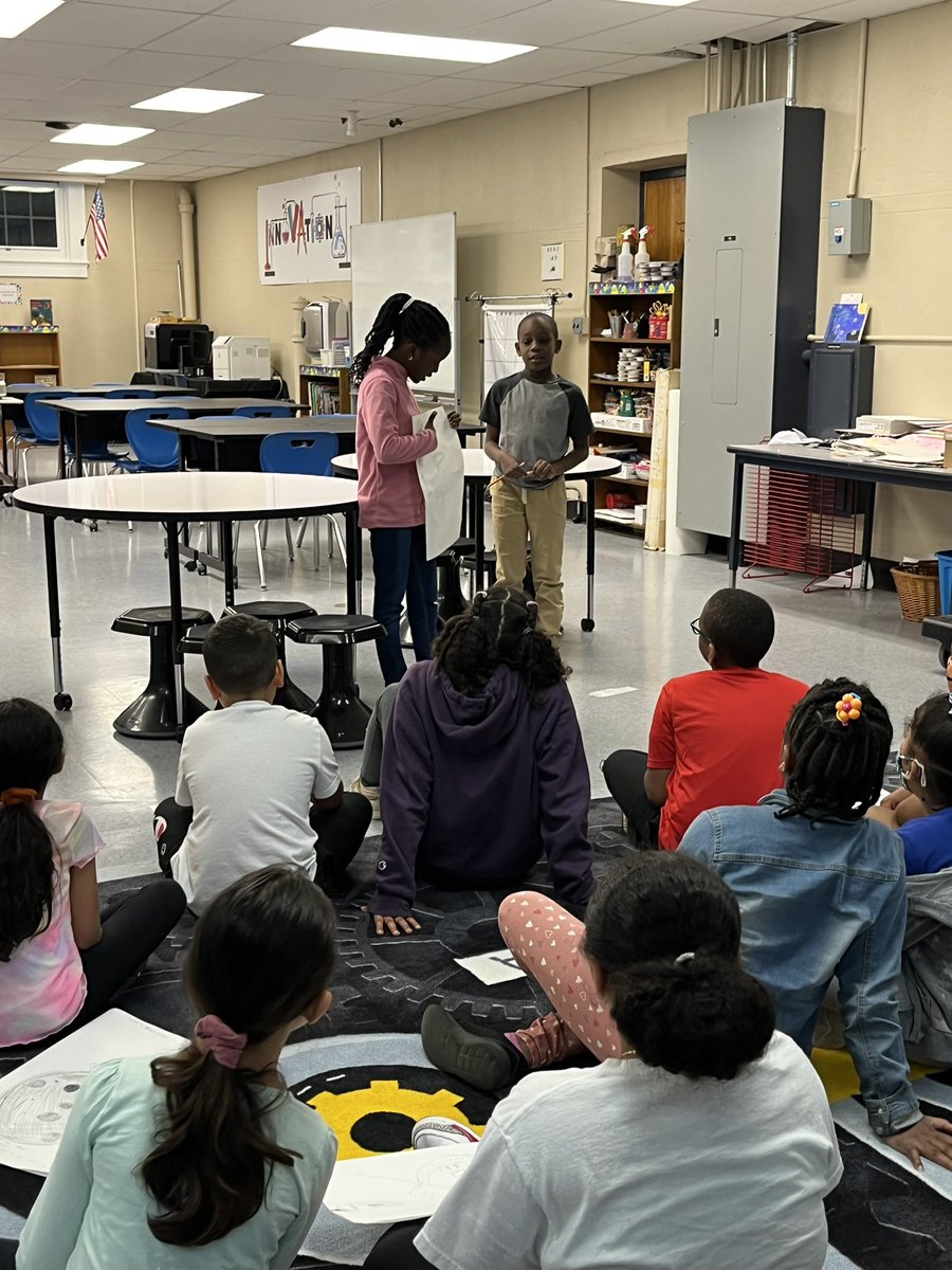 MrsMorris218's tweet photo. Getting closer to using the Legos! @VS13UFSD @WheelerAvenue @MrJohnFrias https://t.co/XG5PAZTwh5