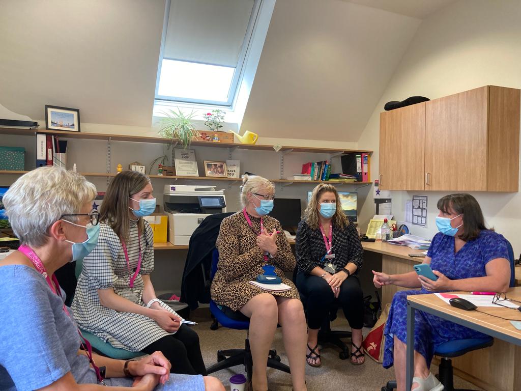 Kate Jones tweet media