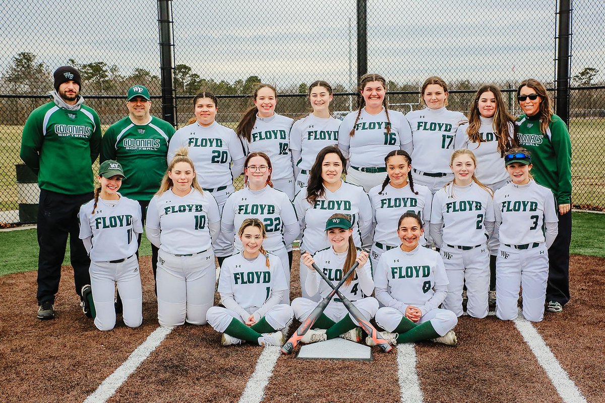 WilliamFloydSD's tweet photo. Playoffs begin today! Good luck to the Colonials! #FloydStrong #SectionXI #Playoffs https://t.co/gRKcH5T2Bs https://t.co/L4YI1MqbPS