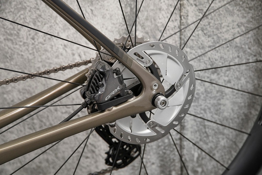 Bike Radar's 2022 Endurance Road Bike of the year is the Cannondale Synapse LT RLE! Available to order and test-ride at buyabike.co.uk

📷 <a href="/bikeradar/">BikeRadar</a>