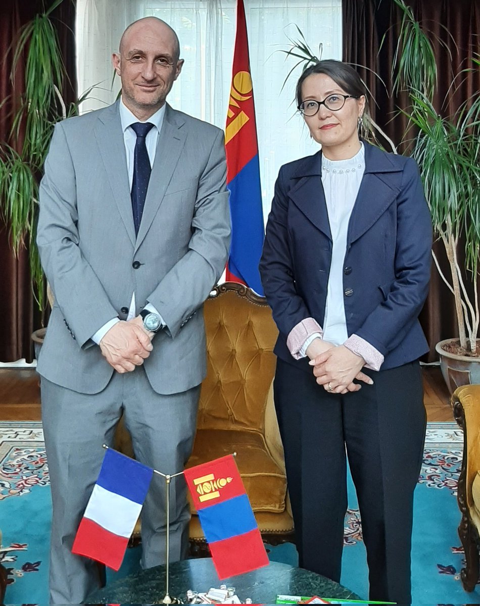 Just landed in Paris. Paid my respect to my father (turned 90 years old!) and ran to the Mongolian Embassy to speak with H.E. Ulambayar Nyamkhuu. Thank you for your warm welcome in this beautiful embassy <a href="/France_Mongolie/">La France en Mongolie 🇫🇷🇲🇳</a> <a href="/francediplo_EN/">France Diplomacy 🇫🇷🇪🇺</a>  <a href="/DeMongolie/">Mongolie en France</a>  #Mongolia