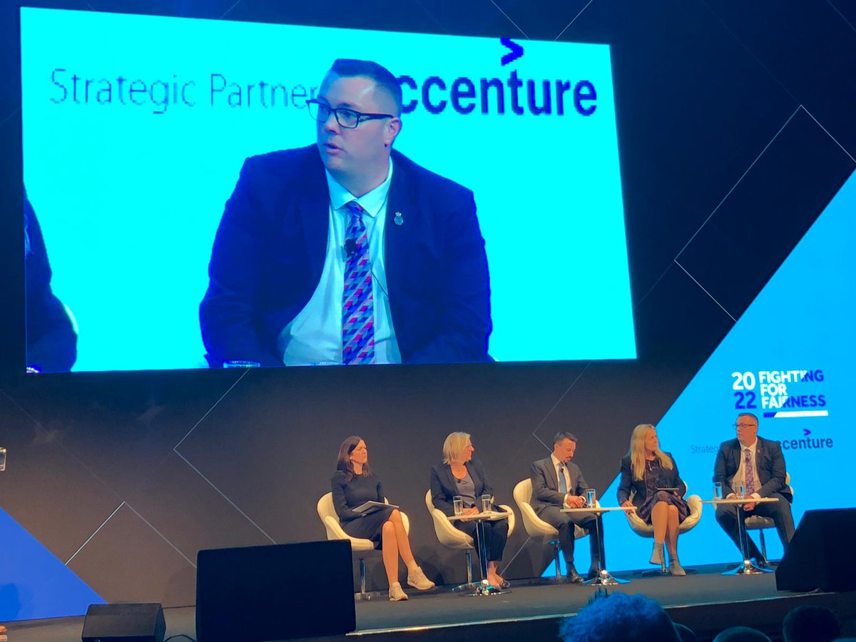 PFEW_HQ's tweet photo. “Student officers are at breaking point due to the strain of trying to complete a full degree while working in a highly stressful role on low pay and after speaking to a few, I have learned that they are overwhelmed by their student officer experience.” Mark Jones
#PFEW22 https://t.co/IAibNjMqb2
