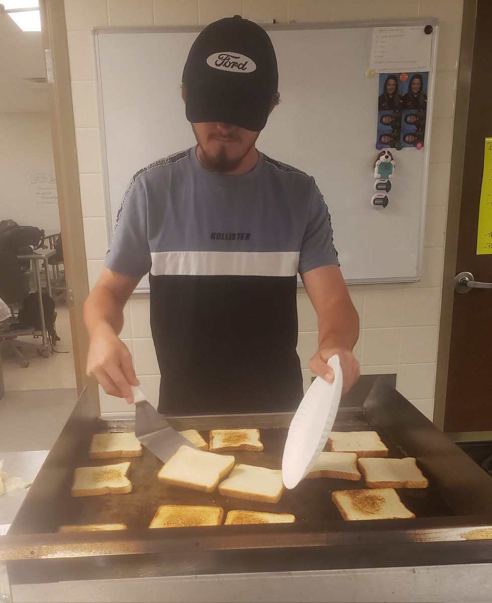 Allison Allen tweet media