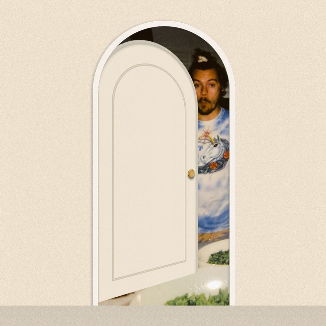 hsdaily's tweet image. bring you with me wherever i go #YouAreHome