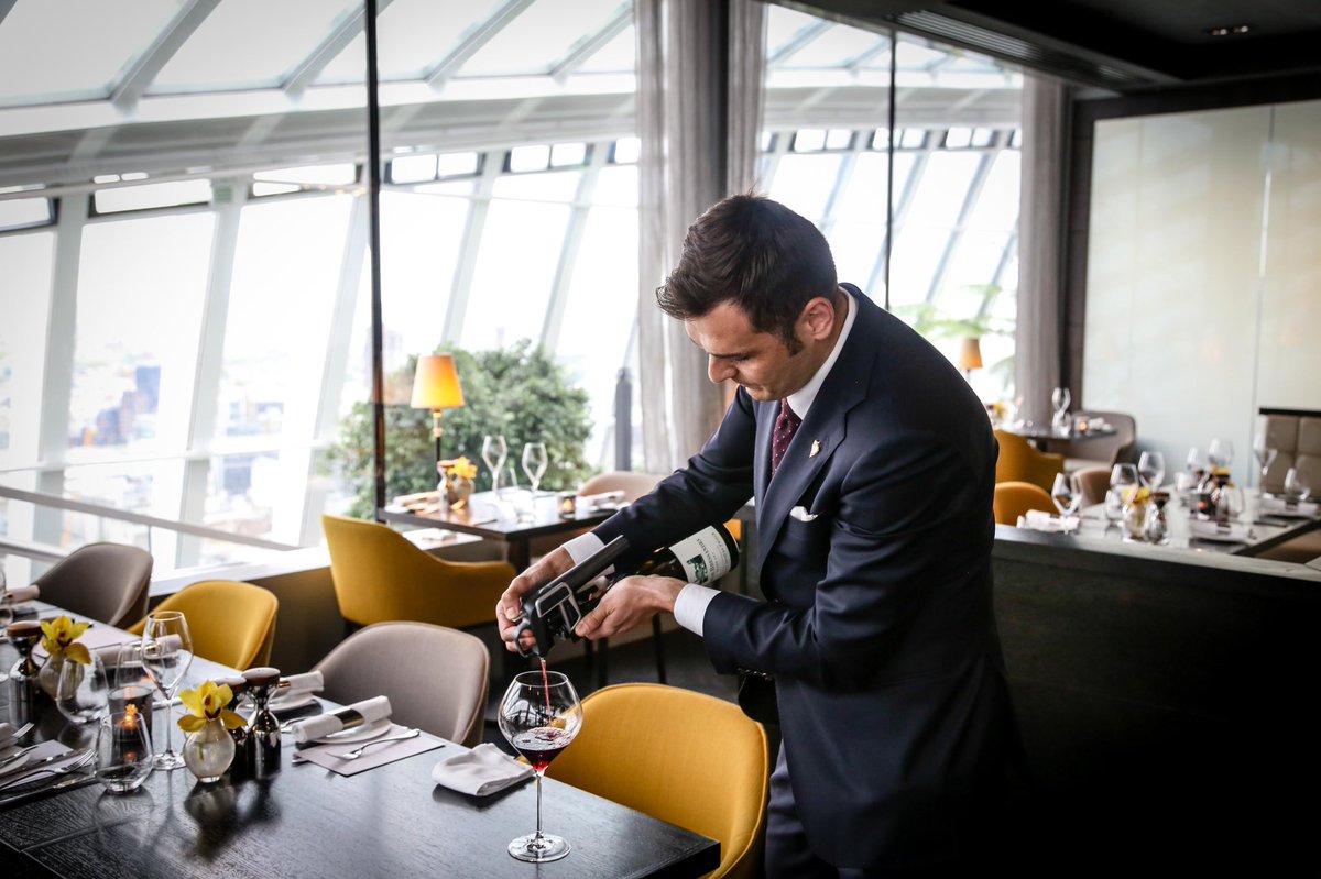 Start the June bank holiday weekend with our delightful wine dinner with <a href="/Hambledonwine/">Hambledon Vineyard</a> final few tickets available designmynight.com/london/whats-o…