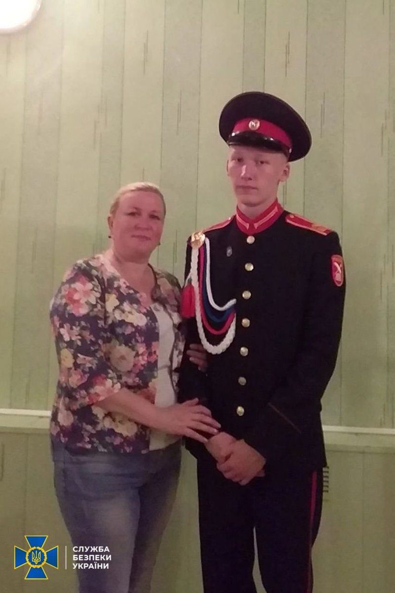 olex_scherba's tweet photo. His name is Bulat Fassakhov. He is 20. Mama’s darling. And he is a serial rapist, one of the monsters of #BuchaMassacre.
Ukraine keeps score, Bulat.
Ukraine will never forget.

#StopRussianAggression #RussianWarCrimes #StandWithUkraine https://t.co/9WQA0BZy3g
