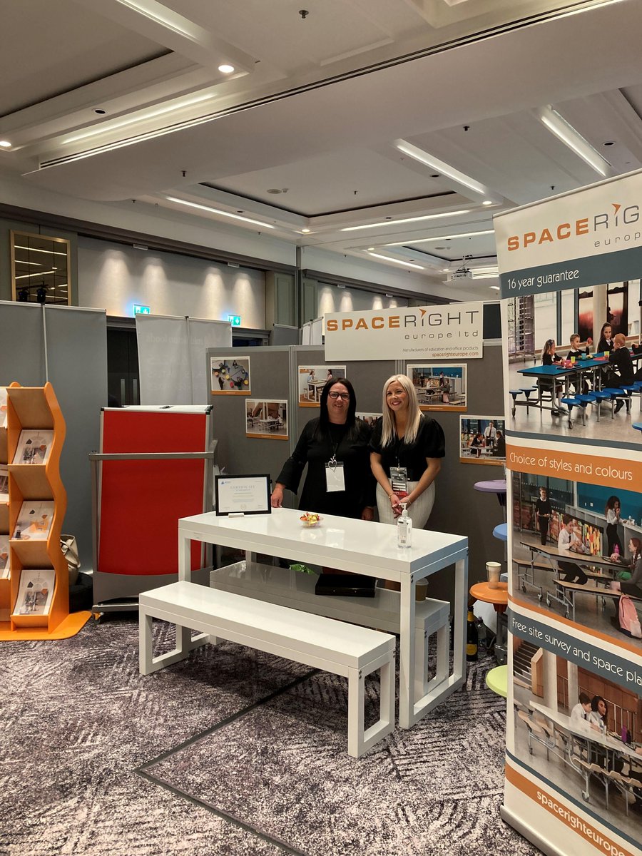 SpacerightEuro's tweet photo. And...that's a wrap!

We had such a great time at the ASSIST FM conference in Glasgow today. 
It was an honour to be among such an amazing lineup of suppliers and great to see some old and new faces again. 

Until next time!👋

#AssistConf2022 #diningfurnituresolutions https://t.co/jtDSz7BP88