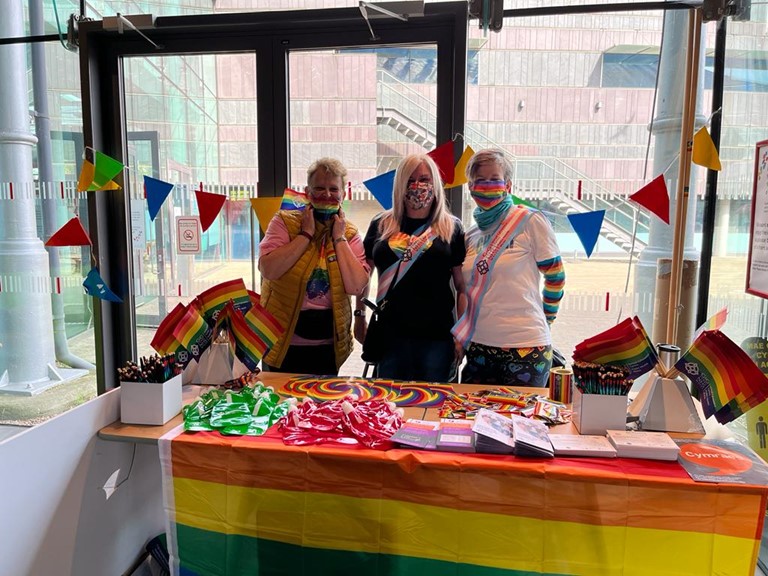 Public Health Wales tweet media