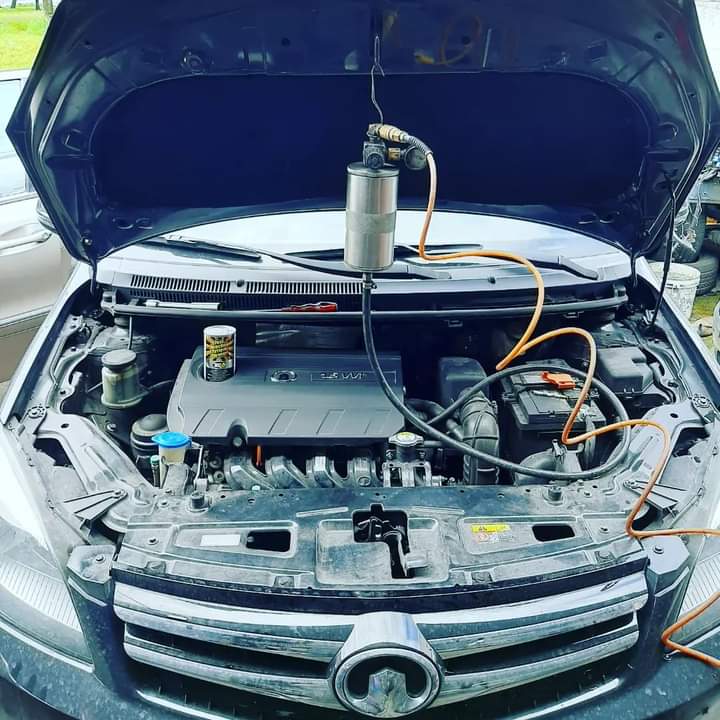AutoChevroletEc's tweet photo. ABC de motor π
Great Wall C30 1.5 cc, Limpieza de inyectores ππ§ͺβπ§π©.
#motor #inyectores #motorclean #power #greatwall #c30 #AutoChevrolet #repuestosyservicicios https://t.co/AFKBfUEEi8