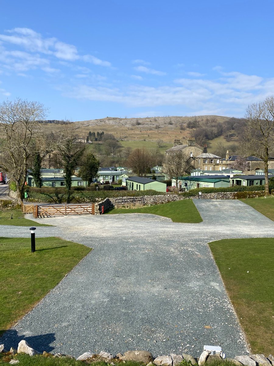 Langcliffe Park tweet media