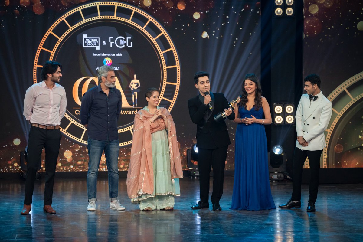 theFCGofficial's tweet photo. Director Ajitpal Singh &amp; Creator Harman Wadala win Best Series for #Tabbar at the #CriticsChoiceAwards. #Tabbar won the Best Series and Pavan Malhotra won the Best Actor Award. Many congratulations, everyone! 🎉#webseries #filmcritics @CCSSAwards @motion_content @VMC_sg https://t.co/tAOkM4VN3u