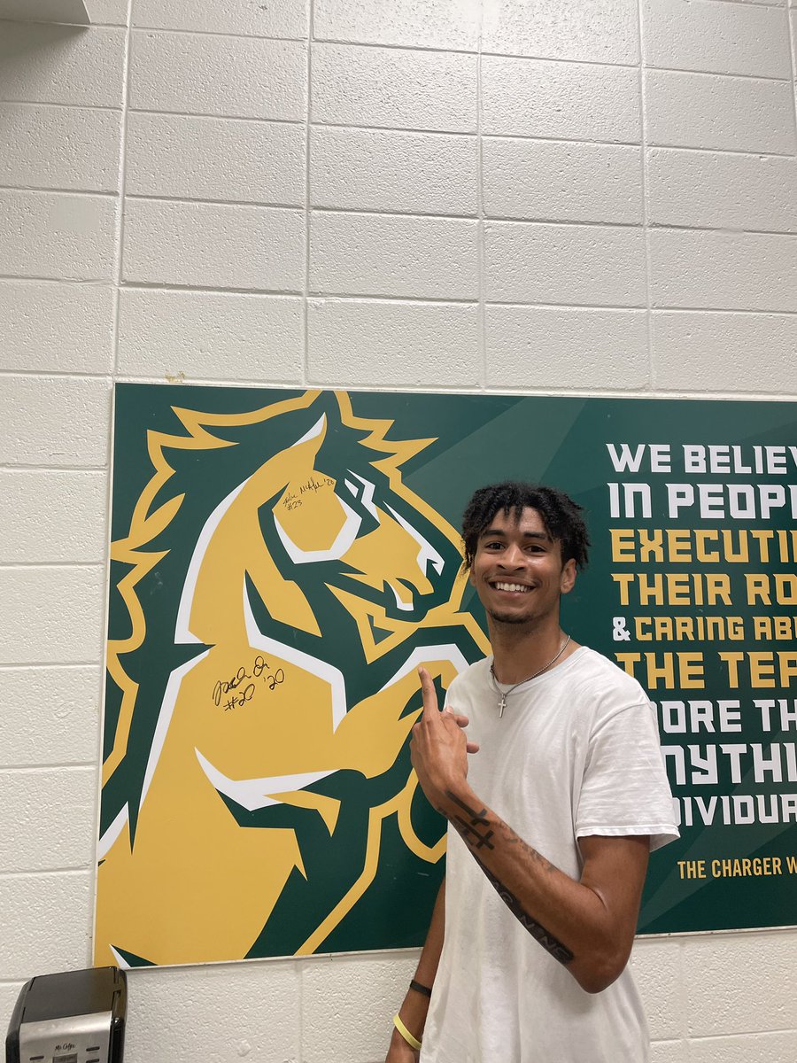 NorthwoodB_Ball's tweet photo. Once a Charger always a Charger!  Jalen was apart of our sweet 16 team and final four team. That group of 8 seniors had a huge impact on our program and set the standard of what a Charger is!!!  That class was the one that started it all!!! @McafeeJalen https://t.co/FfwNxFboGN