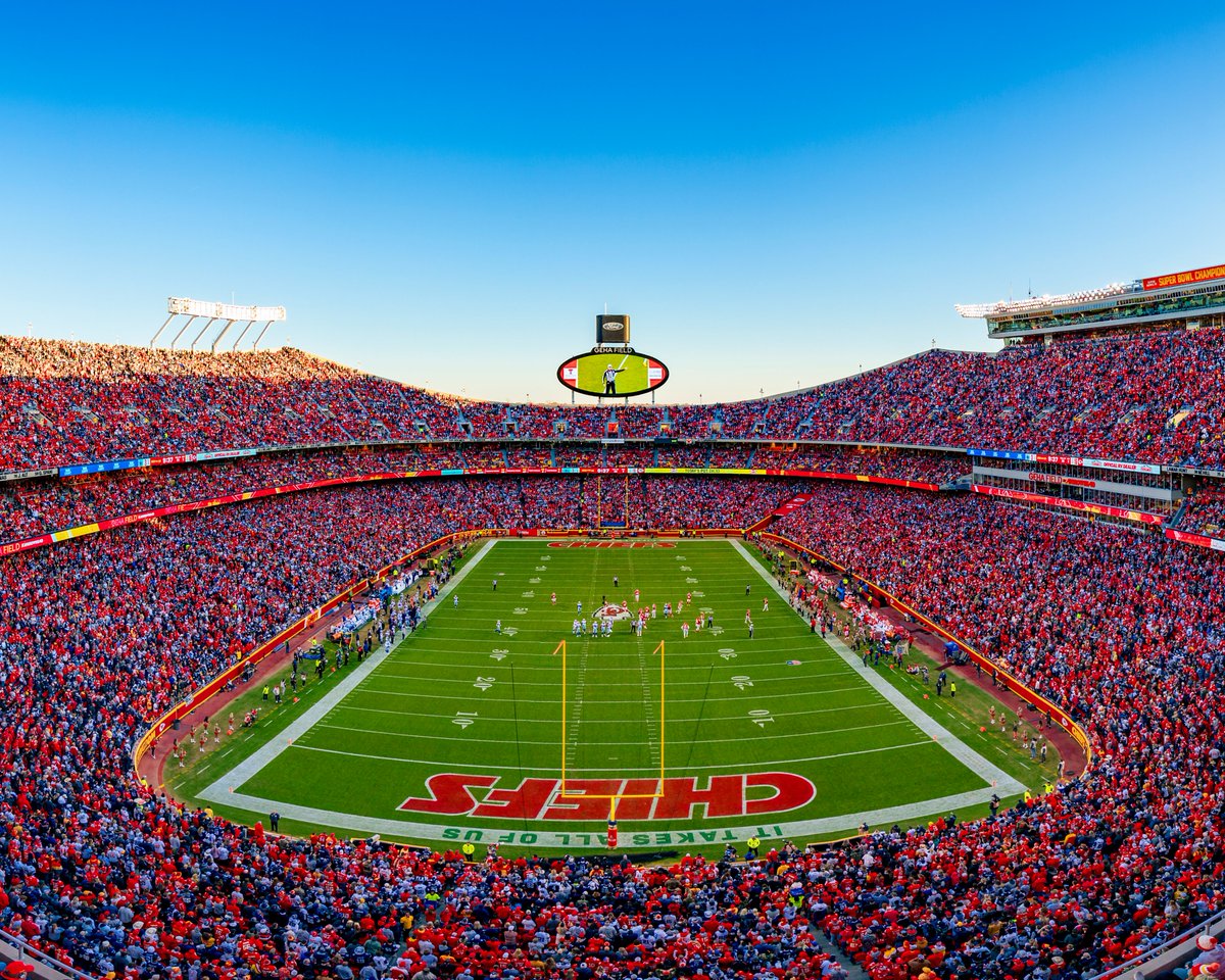 Chiefs's tweet image. Daydreaming of our favorite place 💭