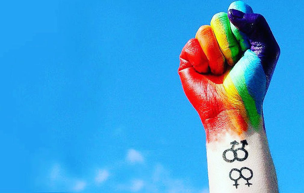 Tenochpuma's tweet photo. Hoy es el día contra la LGBTfobia, es decir el día Internacional contra la Homofobia, la Transfobia y la Bifobia. Y se celebra como conmemoración a la eliminación de la homosexualidad en la lista de enfermedades mentales por la OMS, que sucedió el día 17 de mayo de 1990. https://t.co/gmmKUJmq7p