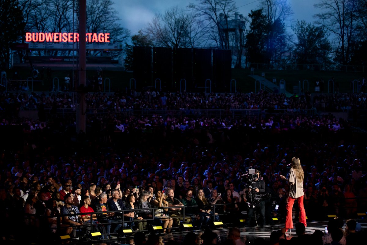 We would like to thank all our partners for supporting The 2022 JUNO Awards. We couldn’t have done this without you.