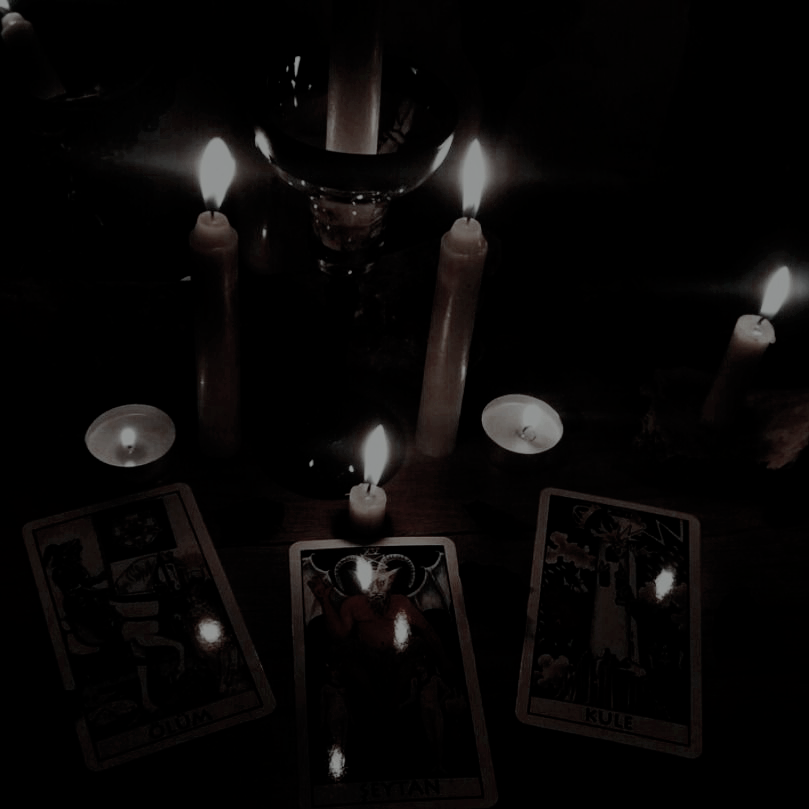 UR0BOROS's tweet photo. ㅤ

ㅤㅤㅤ  La plus 𝑏𝑒𝑙𝑙𝑒 des ruses du 𝑑𝑖𝑎𝑏𝑙𝑒 est
ㅤㅤㅤ  de vous 𝑝𝑒𝑟𝑠𝑢𝑎𝑑𝑒𝑟 qu'il 𝑛'𝑒𝑥𝑖𝑠𝑡𝑒 𝑝𝑎𝑠
ㅤㅤㅤ  ﹠﹠﹒𝒕𝒉𝒆 𝒉𝒊𝒈𝒉 𝒑𝒓𝒊𝒆𝒔𝒕𝒆𝒔𝒔
ㅤ
ㅤㅤㅤㅤㅤㅤㅤㅤㅤ#newos

﹙...﹚ https://t.co/elEvKDJMUz
