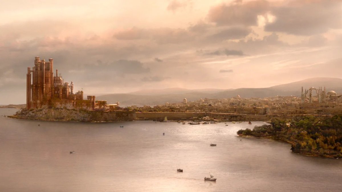 starksmedici's tweet photo. Game of Thrones characters responding to "can you buy me pads" texts a thread https://t.co/J7KUp6ECnd