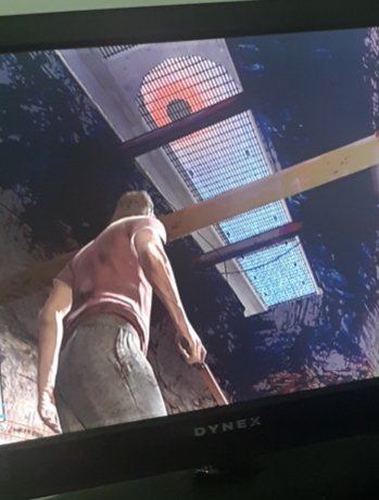 Springfoxy61's tweet image. So the moon is now a black hole now