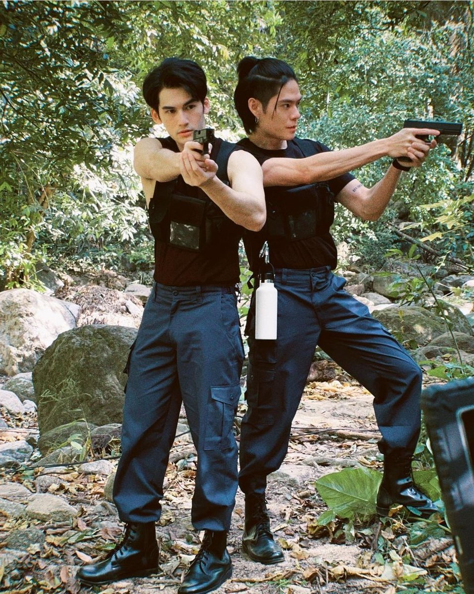 bl_syfy's tweet photo. #perthnakhun #Nodted for power couple 
I ship them and they should have their own action bl
Look at those perfect men 
#KinnPorscheTheseries 
#KenBig https://t.co/tn91wrwRmC