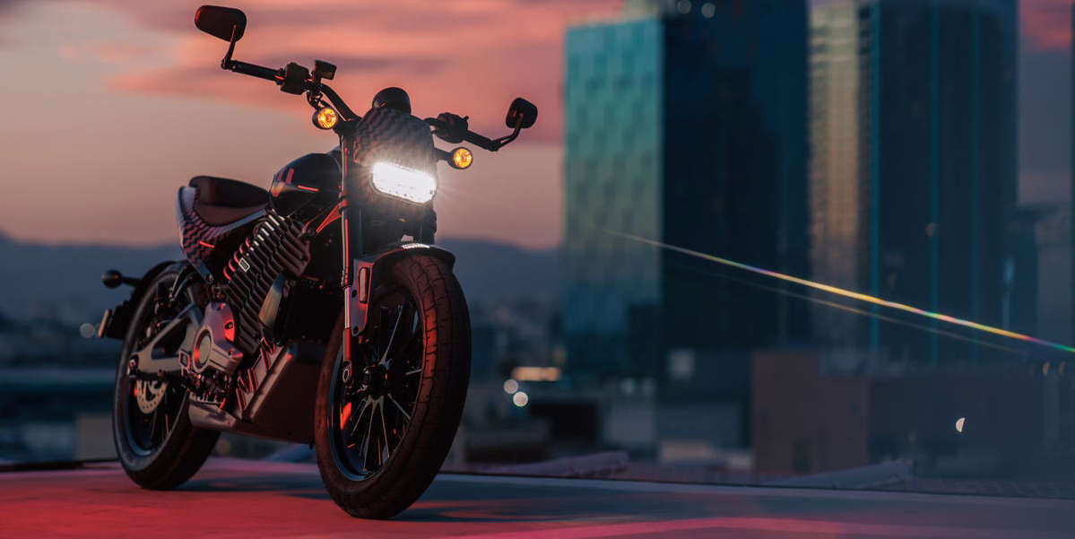 LiveWire Releases and Sells Out New S2 Del Mar Electric Motorcycle buff.ly/3NnVtnh
#LiveWire #Release #sell #S2 #DelMar #electric #motorcycle #EVs #Arrow #indepentent #dealers #Dont #waste #MONEY #websites #use #plugin #plugindeals #Local #startup #autodigg #austinxx