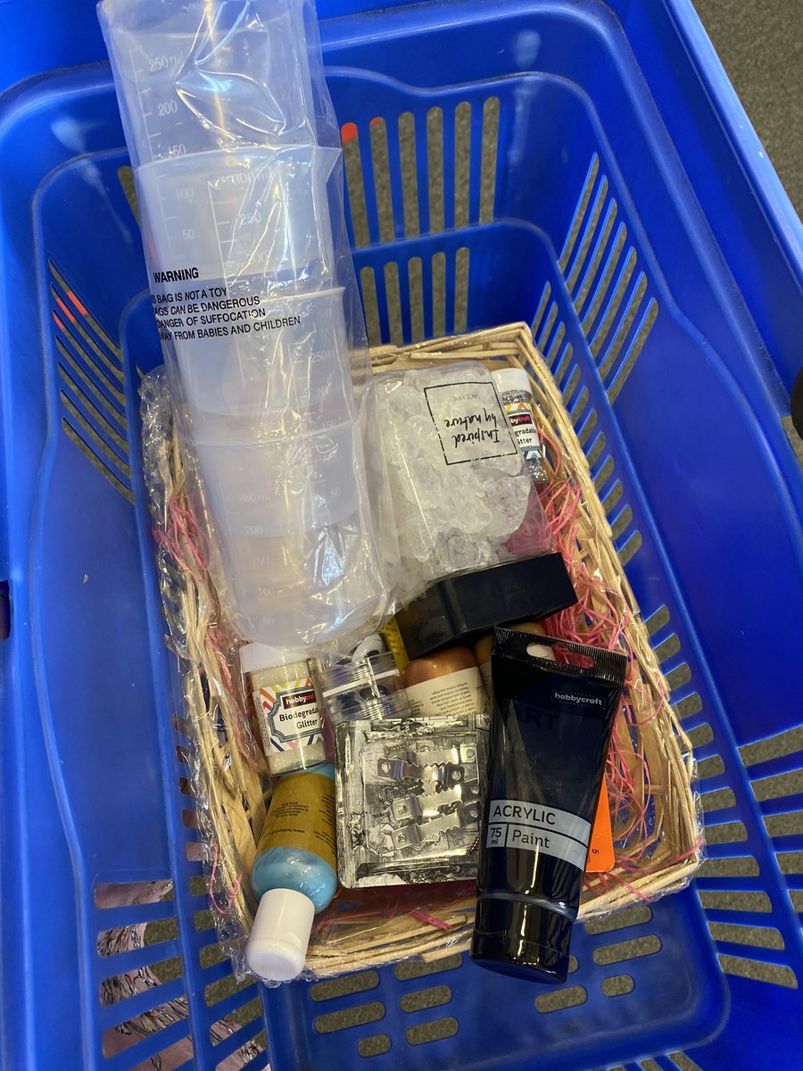 zwkaaccessories's tweet photo. I don’t know what happened, they just dropped into my basket 🤷🏼♀️
@Hobbycraft
#oops #hobbycraft #mhhsbd #lotsofideas https://t.co/eEITr5cbBc