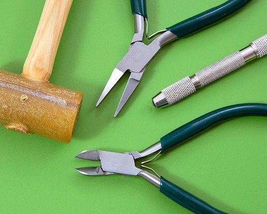 jewelrysupply's tweet photo. Wire Wrapping is a fun and creative way to make Jewelry, and in this section, you'll find many Tools to make your job even easier! There are Wire Bending Tools, Jump Ring Making Tools, Wire Twisters and more available here! #wirewrapping #jewelrytools #wirebending #jewelrysupply https://t.co/YS9ihuJVg8