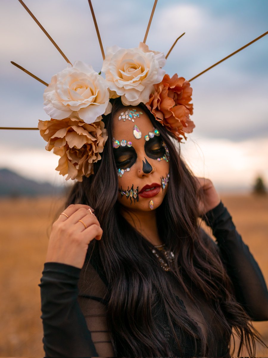 VISION_3O3's tweet photo. Even in death theres beauty!
#portraitphotography #themedshoot
#SonyAlpha https://t.co/YuTtjkCC5V