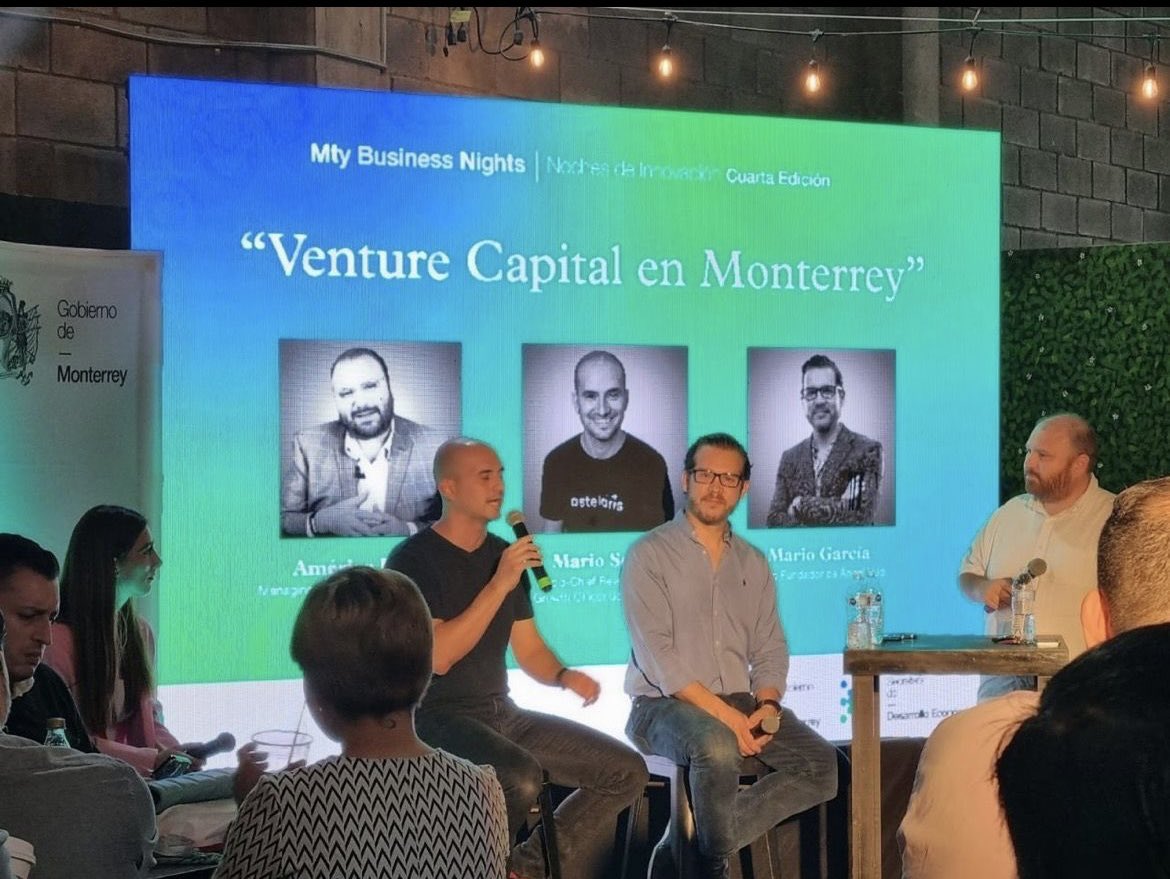 astelarismx's tweet photo. MTY BUSINESS NIGHT 🚀 
Excelente evento todo un éxito, felices y orgullosos de nuestro Chief of Growth @MarioAstelaris por poner el nombre de Astelaris en alto.                #astelaris #founders #ceo #servicioslegales https://t.co/hXmHTnnYex