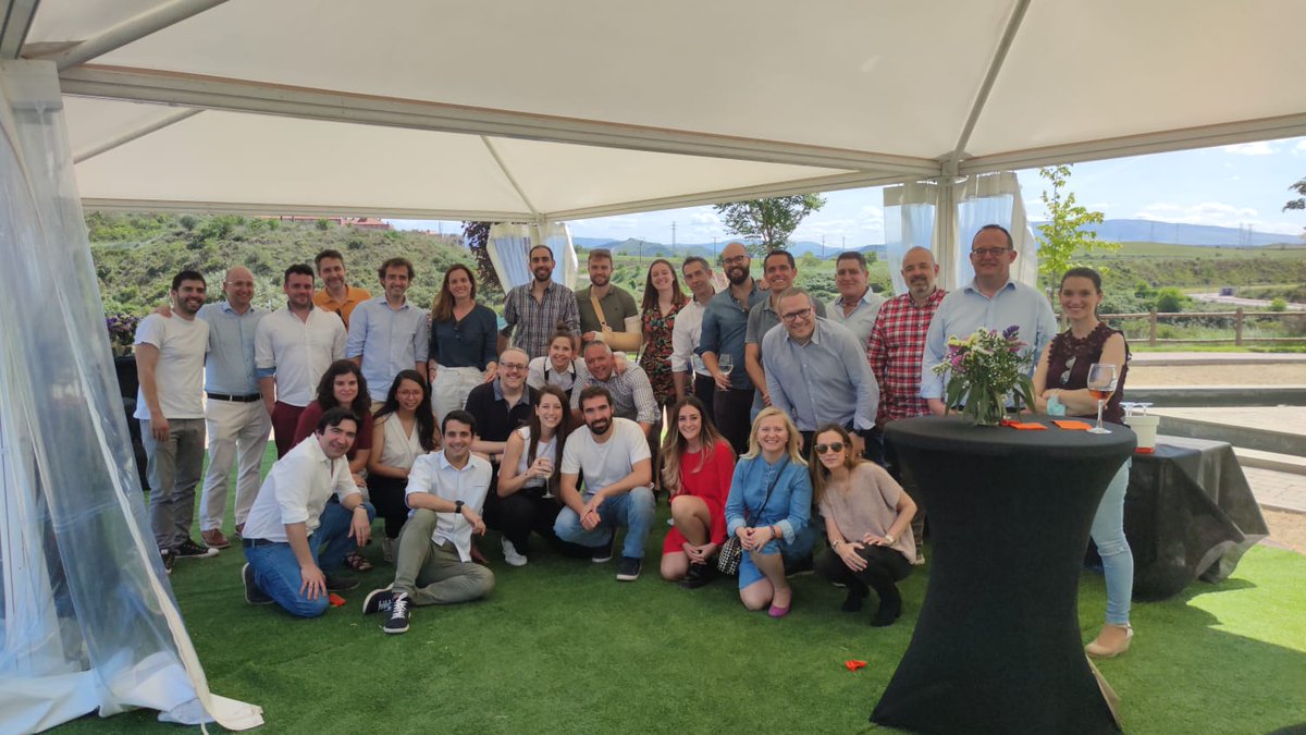 JGarciaBarrasa's tweet photo. Hoy, coincidiendo con el #DiaMundialDelReciclaje, en @TheCircularLab celebramos 5 años de innovación, trabajo y colaboración para hacer una auténtica #economiacircular de los envases. Felicidades! 🎂 https://t.co/3oV9LTJd8S